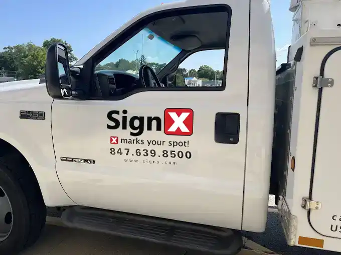 Commercial sign company - SIgnX